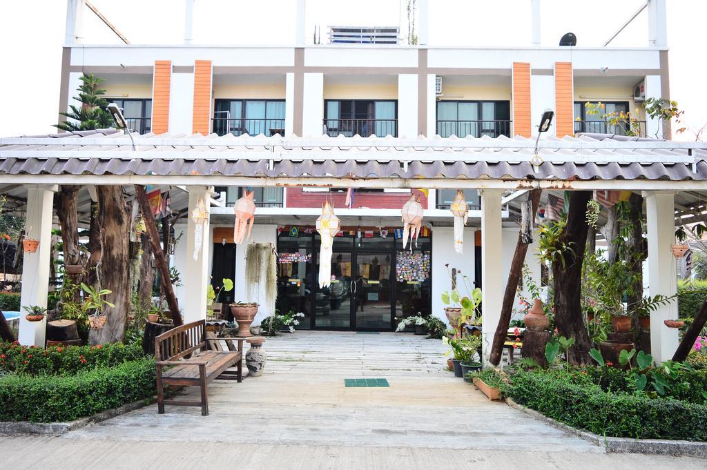 Mech Mansion Hotel Chiang Rai Exterior photo